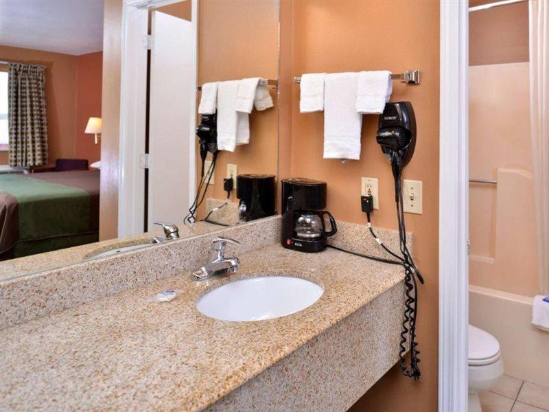 Americas Best Value Inn And Suites Siloam Springs Eksteriør bilde