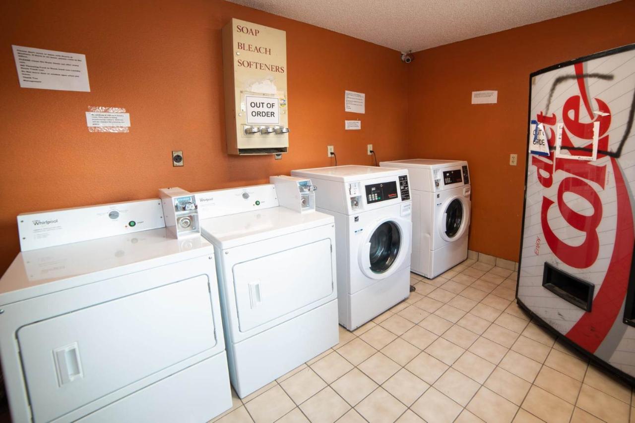 Americas Best Value Inn And Suites Siloam Springs Eksteriør bilde