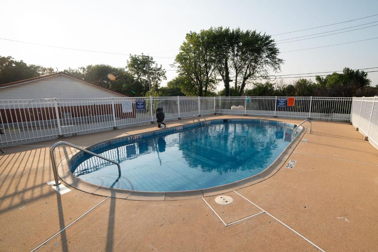 Americas Best Value Inn And Suites Siloam Springs Eksteriør bilde