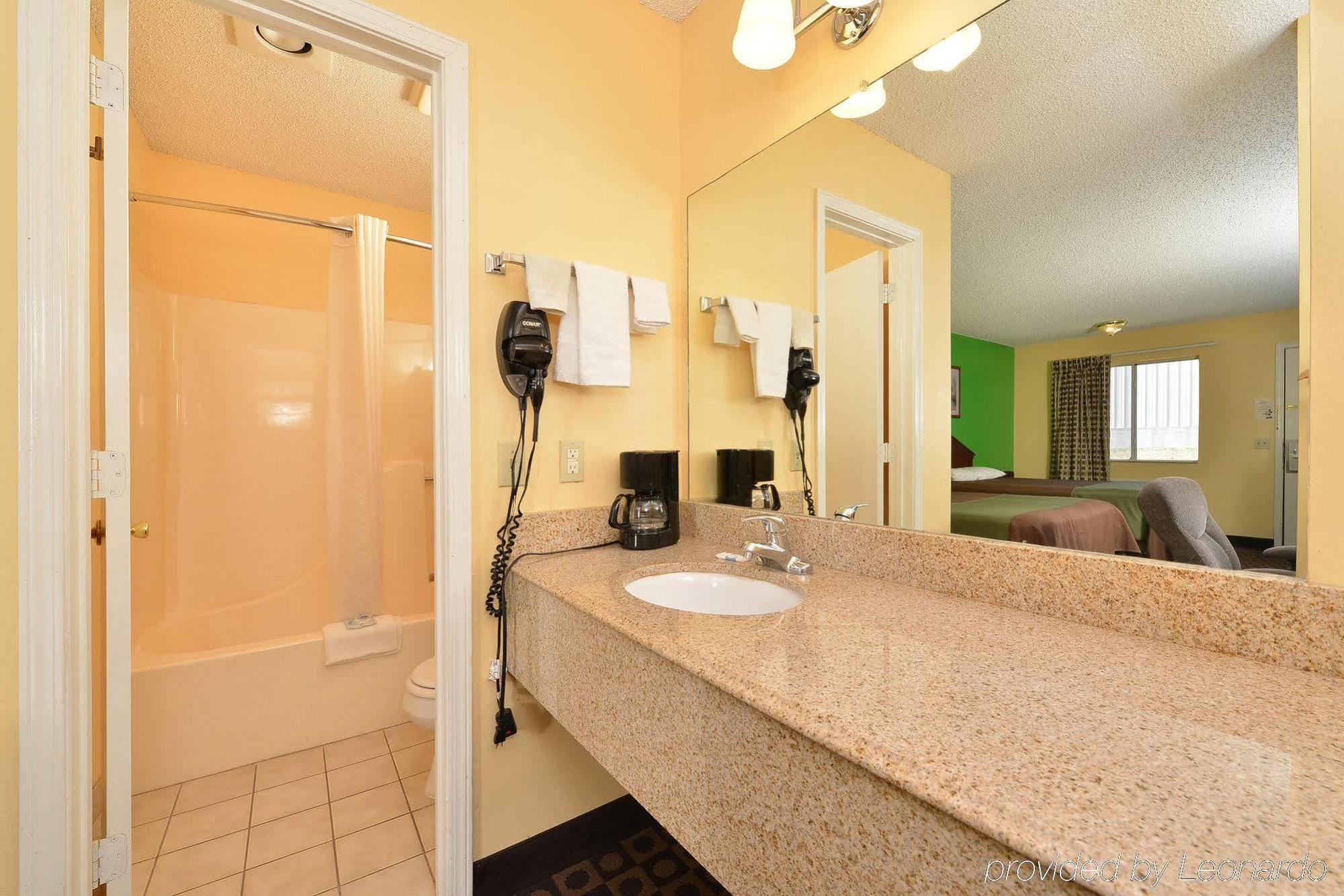 Americas Best Value Inn And Suites Siloam Springs Eksteriør bilde